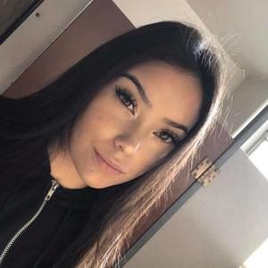 Meet your Posher, Raquel